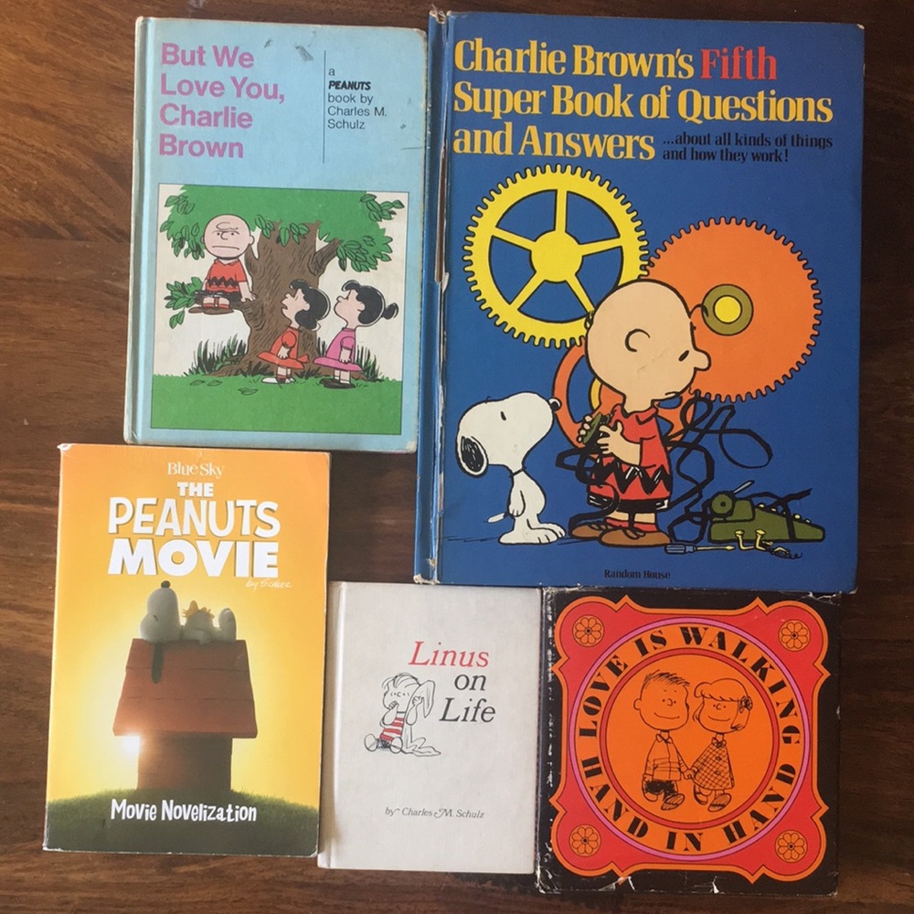 Charles Schultz Peanuts Books Mixed Lot of 5 Books Charlie Brown Snoopy Vintage